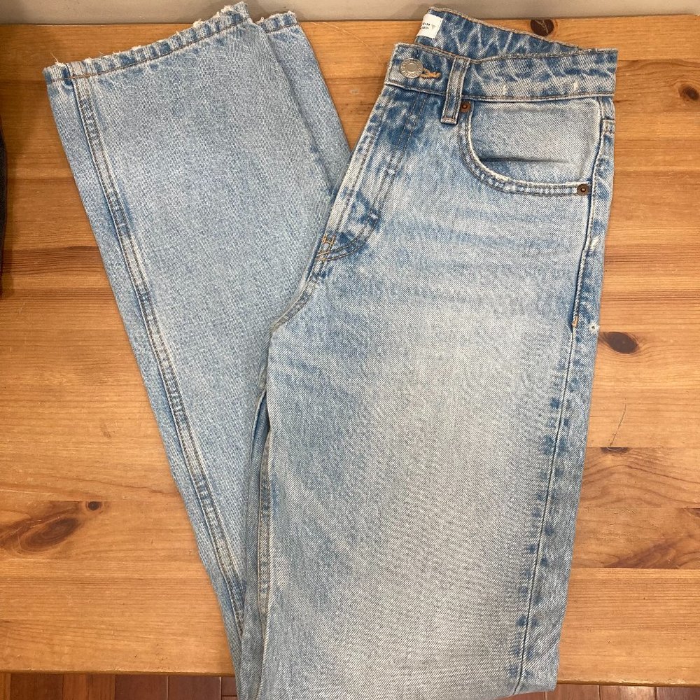 Zara midrise straight jeans